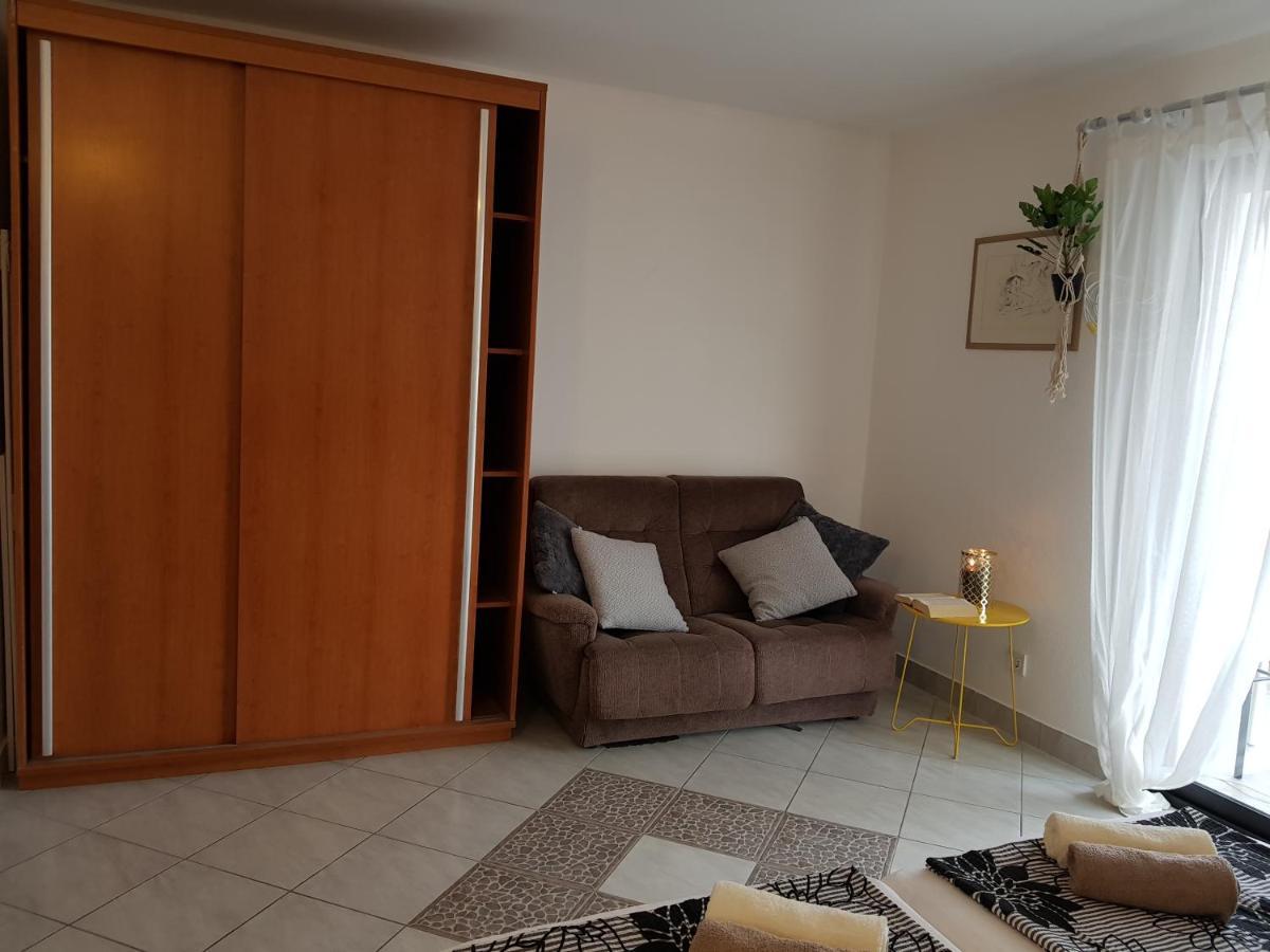 Casa Nostra II Appartement Funtana Buitenkant foto